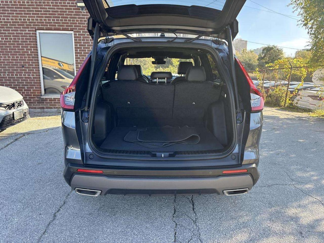 2024 Honda CR-V Touring Honda Certified With 7YR/160K Warranty Photo