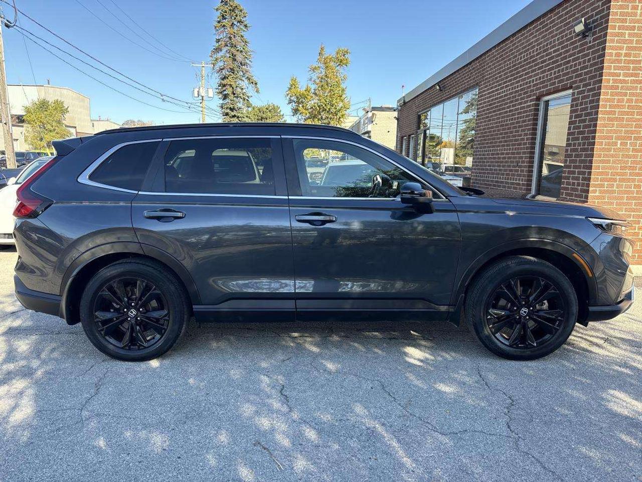 2024 Honda CR-V Touring Honda Certified With 7YR/160K Warranty Photo