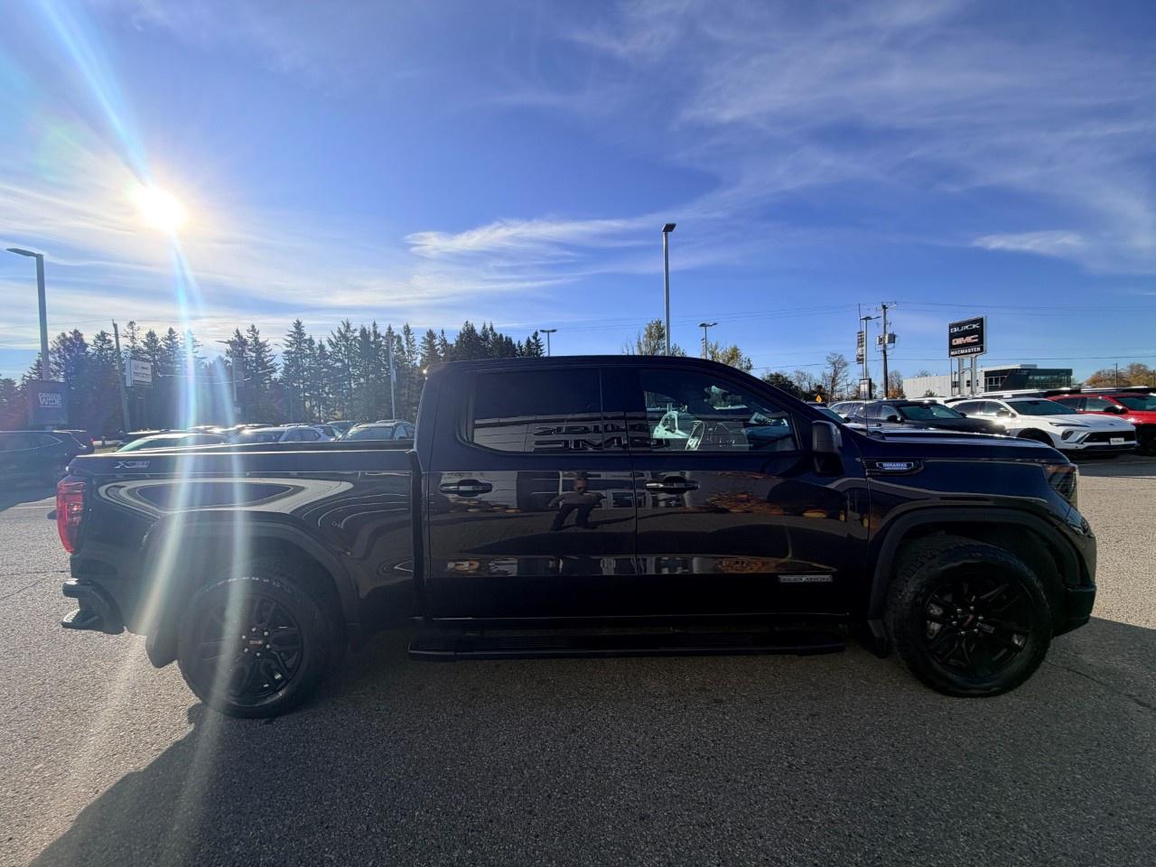 2025 GMC Sierra 1500 Crew Cab Short Box 4-Wheel Drive Elevation Photo