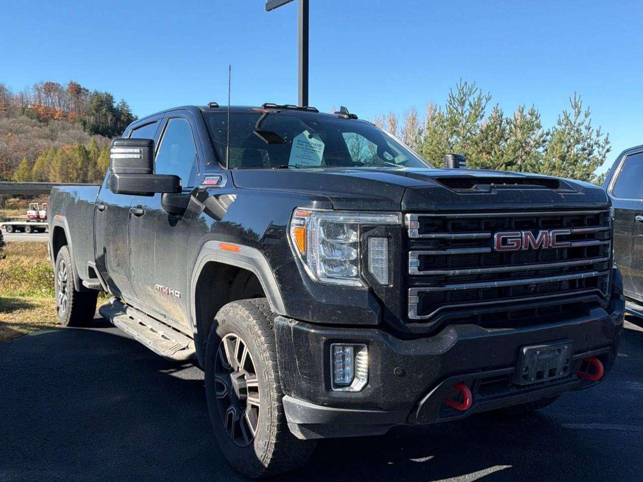 2023 GMC Sierra 3500HD Heated + Vented Seats   Trailer Brake Controller   Remote Start Photo