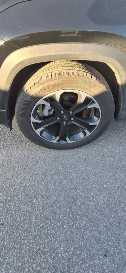 2025 Chevrolet Equinox LT 4dr All-Wheel Drive Photo