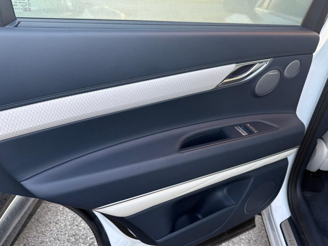 2025 Genesis GV80  Photo