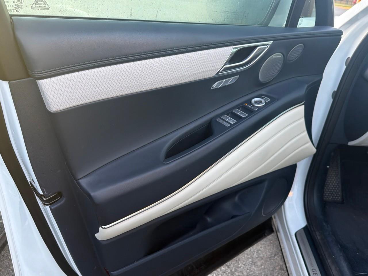 2025 Genesis GV80  Photo