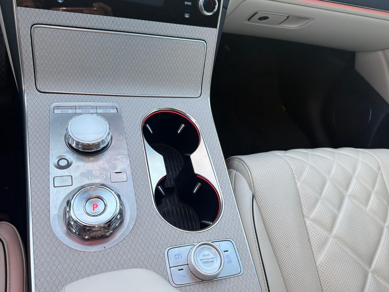2025 Genesis GV80  Photo
