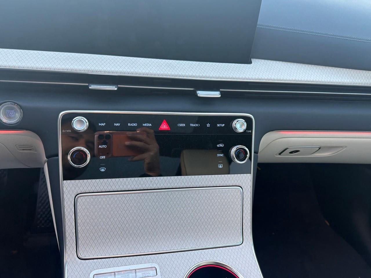 2025 Genesis GV80  Photo