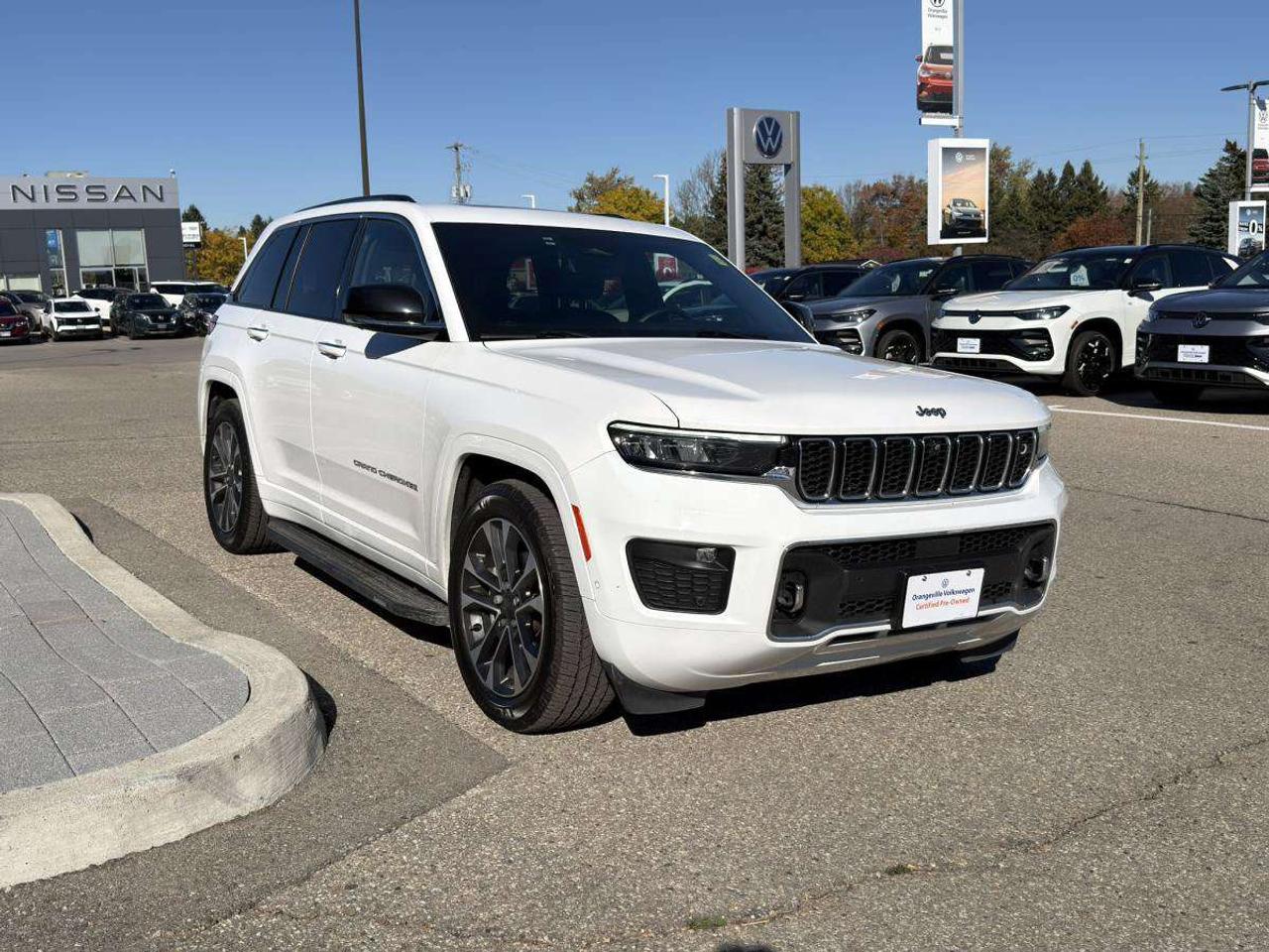 2023 Jeep Grand Cherokee Overland Photo