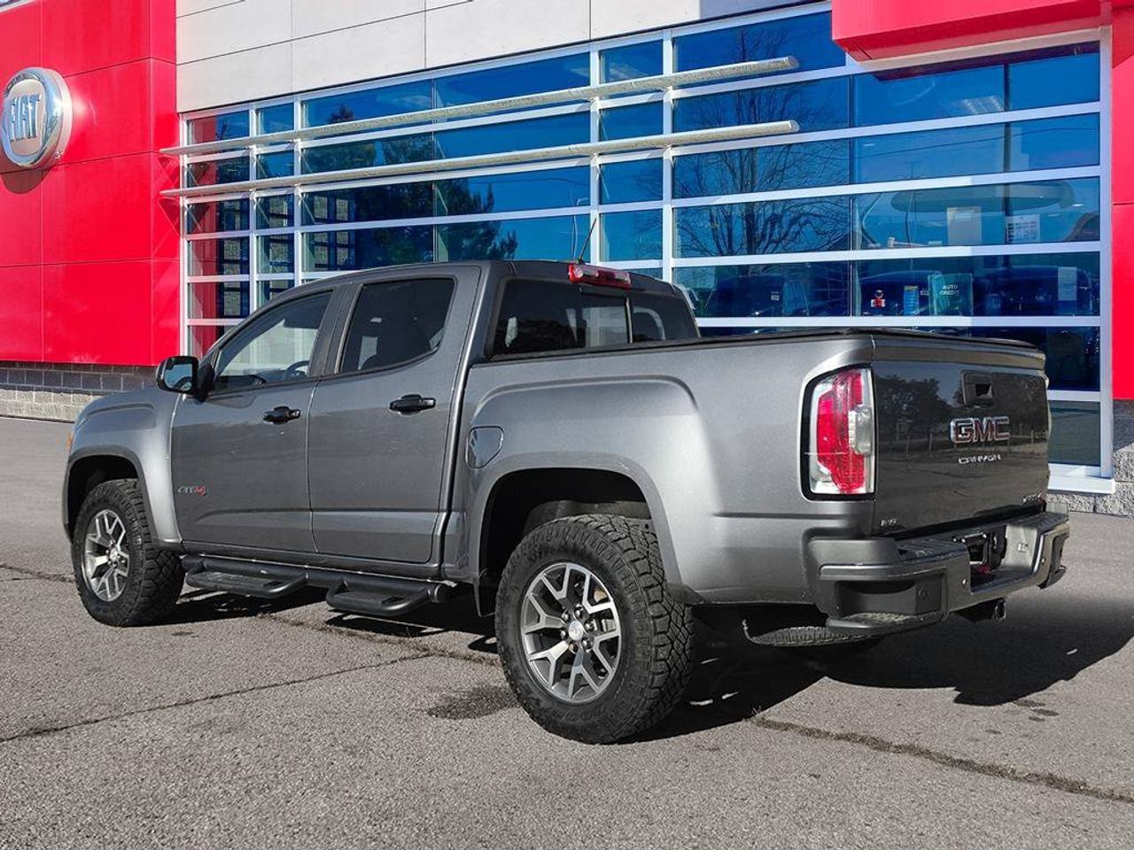 2022 GMC Canyon 4WD AT4 | Leather | Clean Carfax | Fully Certified | Ontario Vehicle | HD Trailer Package | NAV | Photo