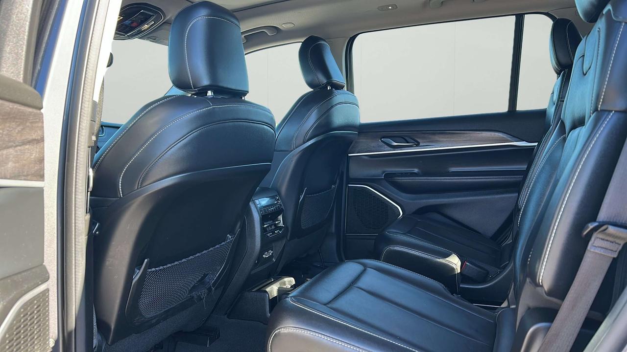 2022 Jeep Grand Cherokee Limited Photo
