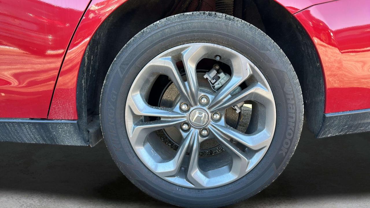 2023 Honda Accord EX Photo