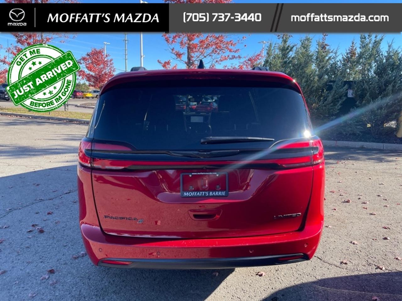 2025 Chrysler Pacifica Limited Photo