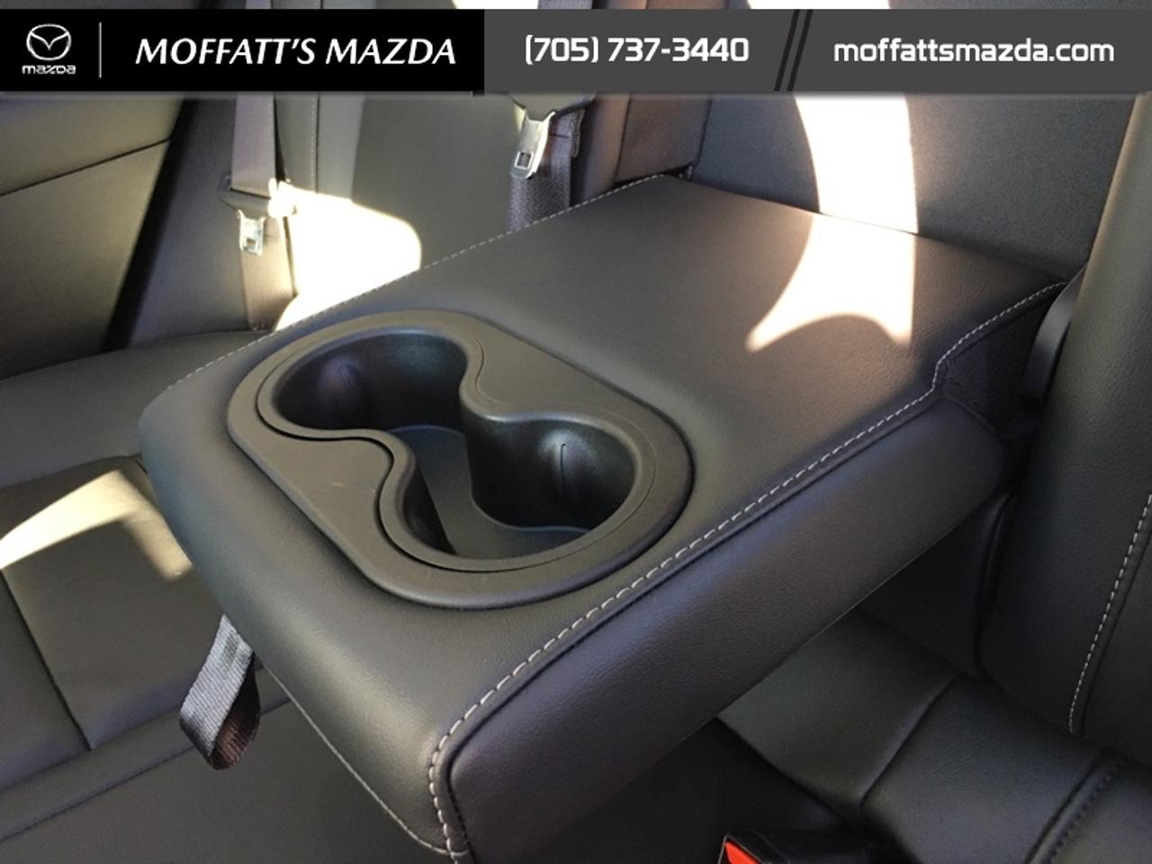 2024 Cadillac XT4 Premium Luxury Photo