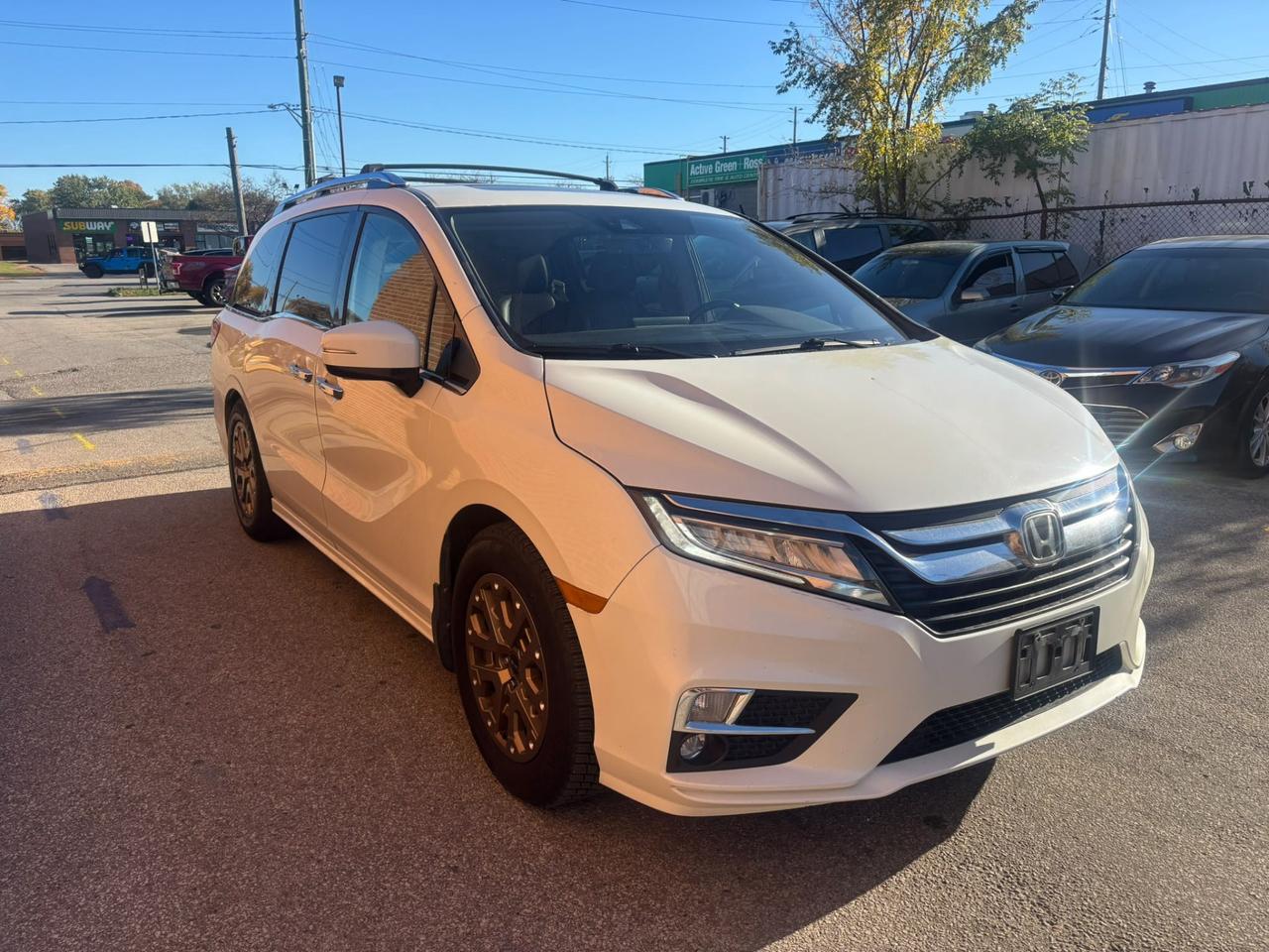 2018 Honda Odyssey Touring Auto Photo