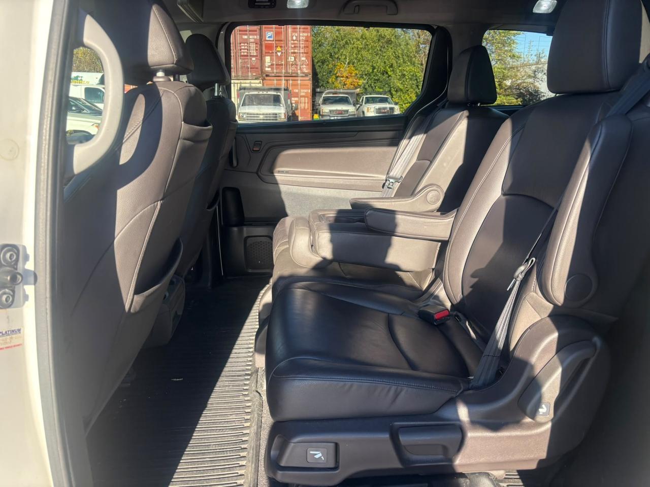 2018 Honda Odyssey Touring Auto Photo