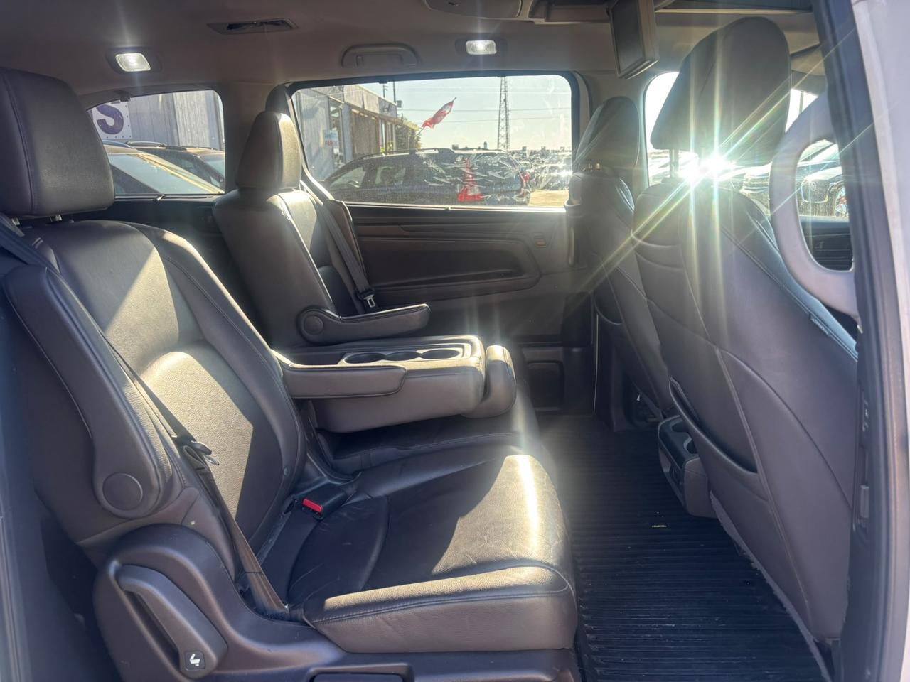 2018 Honda Odyssey Touring Auto Photo