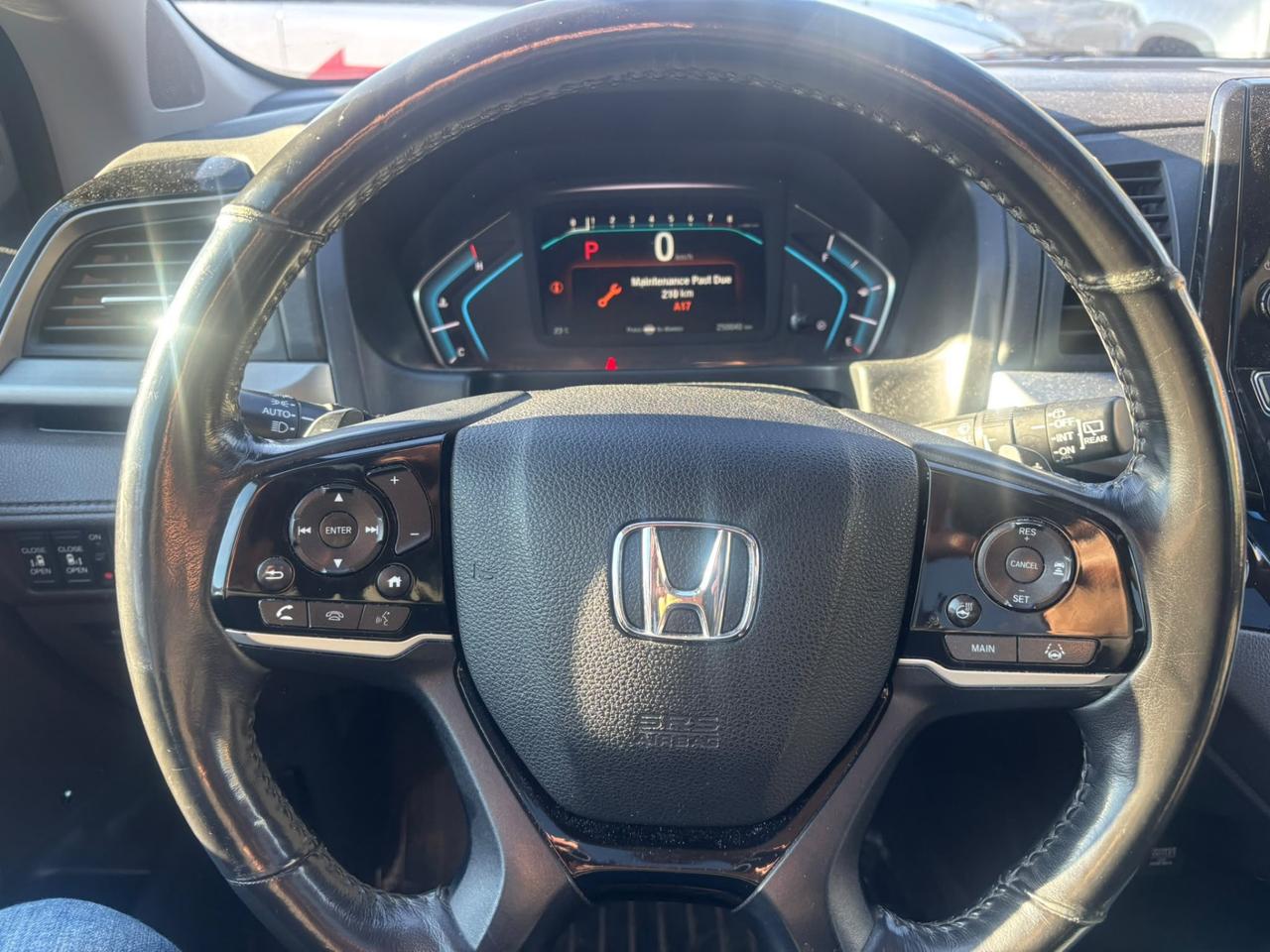 2018 Honda Odyssey Touring Auto Photo