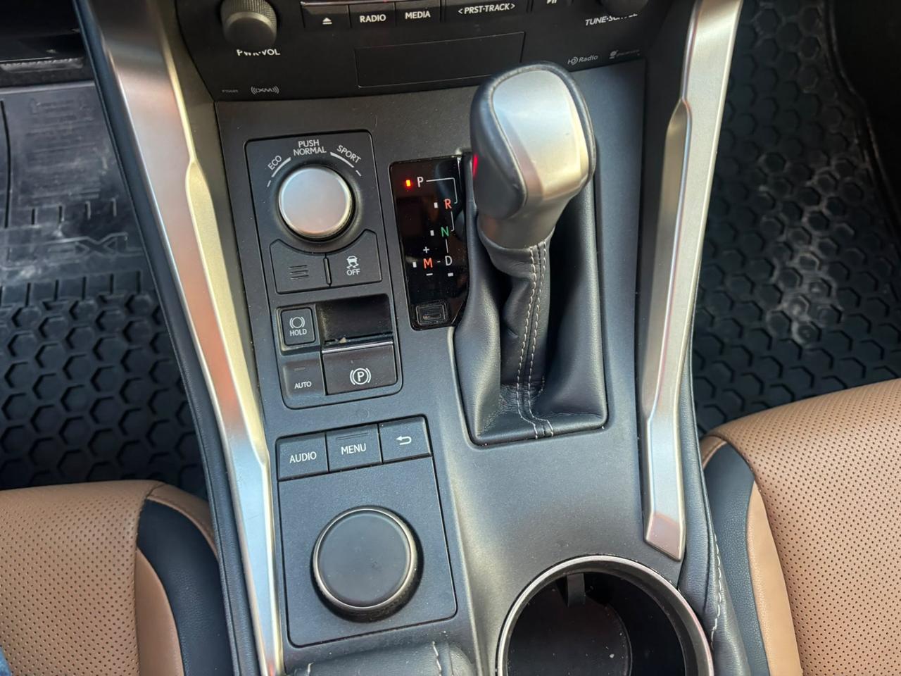 2015 Lexus NX AWD 4DR Photo