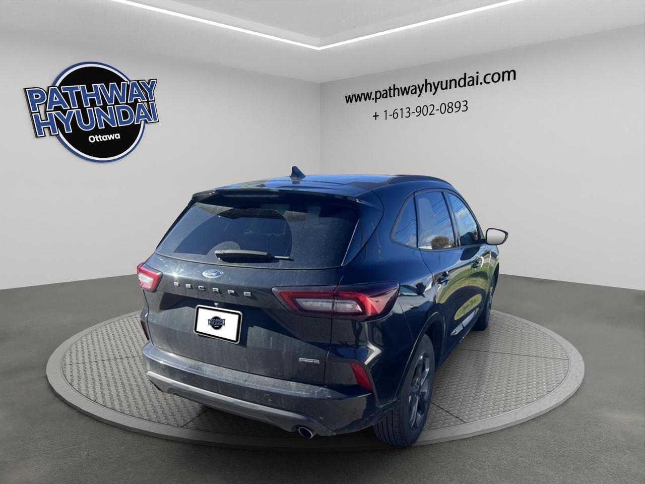 2024 Ford Escape ST-Line | Bucket Seats | Heated Steering Wheel | Lane Keep System | Pre-Collision Assist Photo1