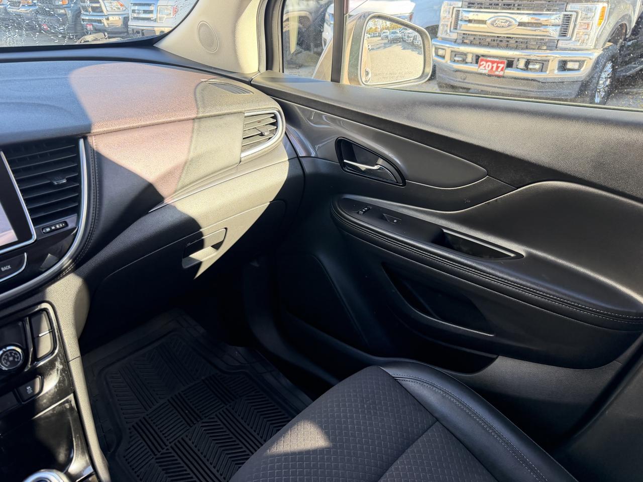 2019 Buick Encore Sport Touring Photo