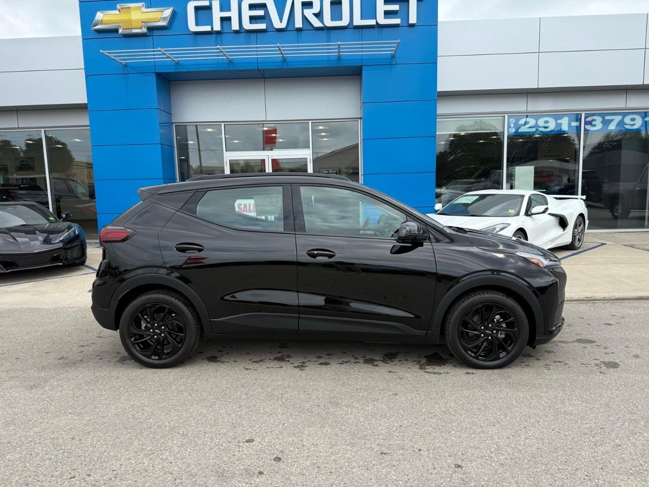 2027 Chevrolet Bolt FWD 4dr RS Photo5