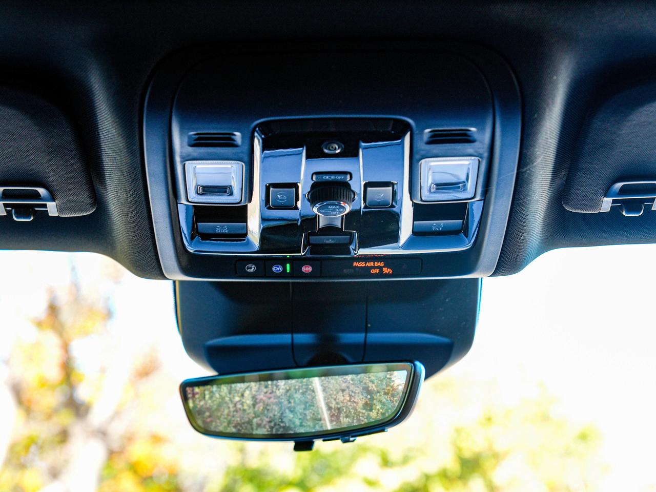 2027 Chevrolet Tahoe HIGH COUNTRY Photo