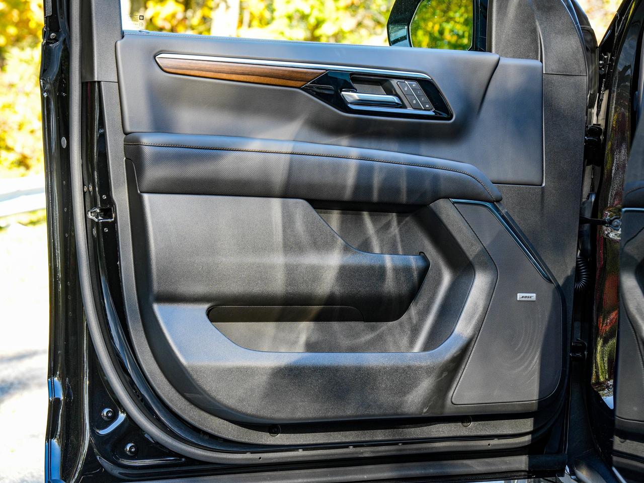 2027 Chevrolet Tahoe HIGH COUNTRY Photo