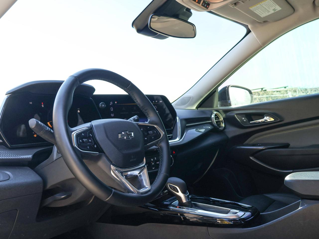 2025 Chevrolet Trax ACTIV Photo