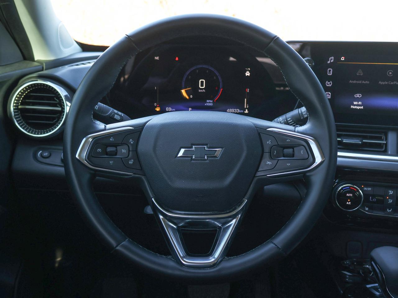 2025 Chevrolet Trax ACTIV Photo