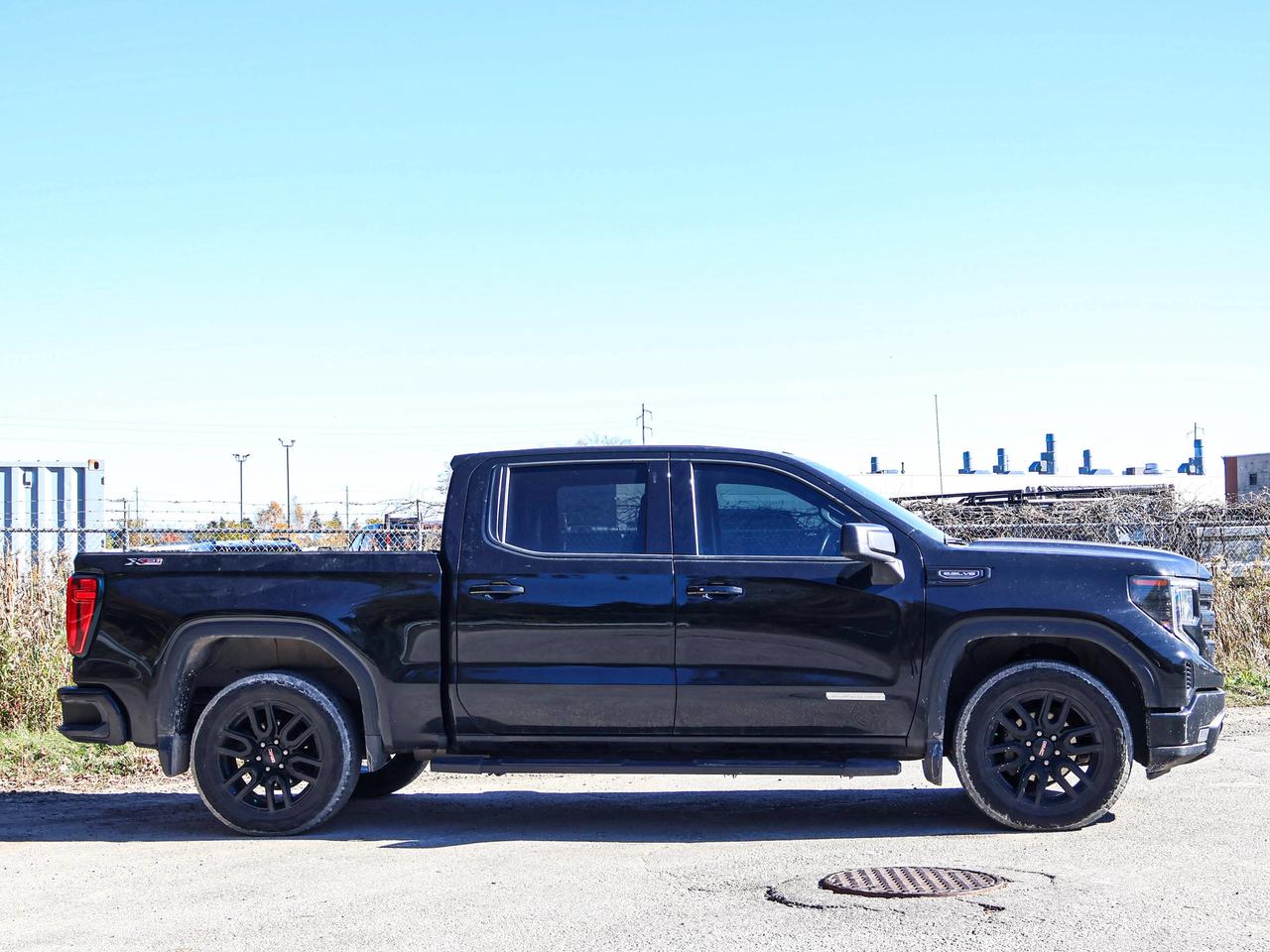 2023 GMC Sierra 1500 ELEVATION Photo