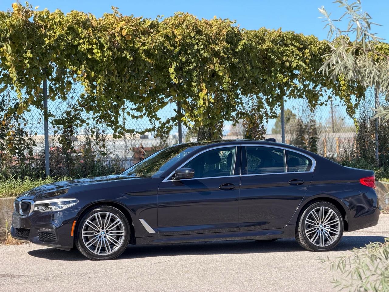 2019 BMW 5 Series 530i xDrive| AWD| CLEAN TITLE | Photo