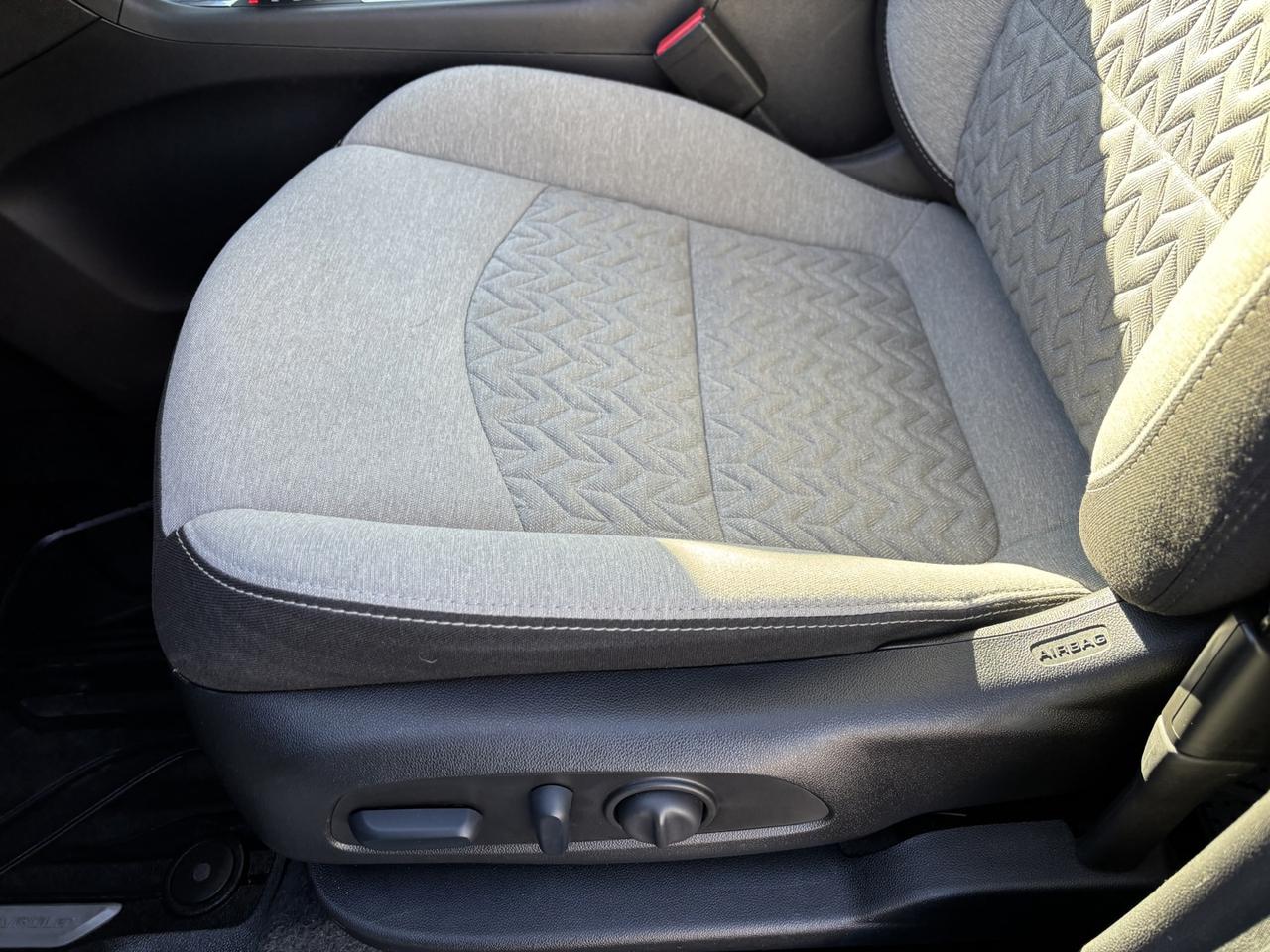 2023 Chevrolet Equinox LS ~CLEAN CARFAX~SERVICE RECORDS~ Photo