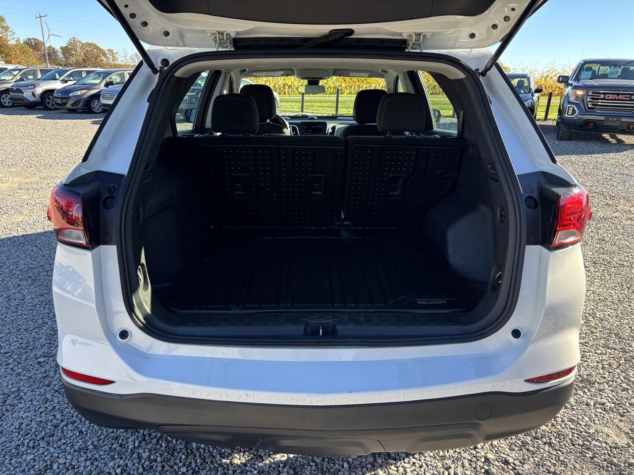 2023 Chevrolet Equinox LS ~CLEAN CARFAX~SERVICE RECORDS~ Photo