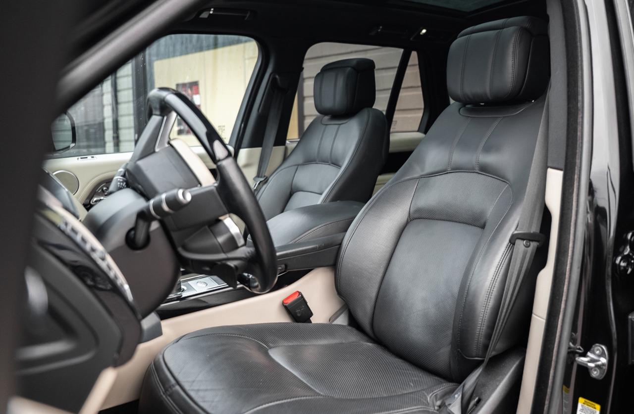 2021 Land Rover Range Rover P525 WESTMINSTER EDITION SWB|CLEAN CAR FAX|LOW KM|HEATED&VENTILATED FRONT SEATS|PANO ROOF|APPLE CARPLAY / ANDROID AUTO|SOFT-CLOSE DOORS| Photo4