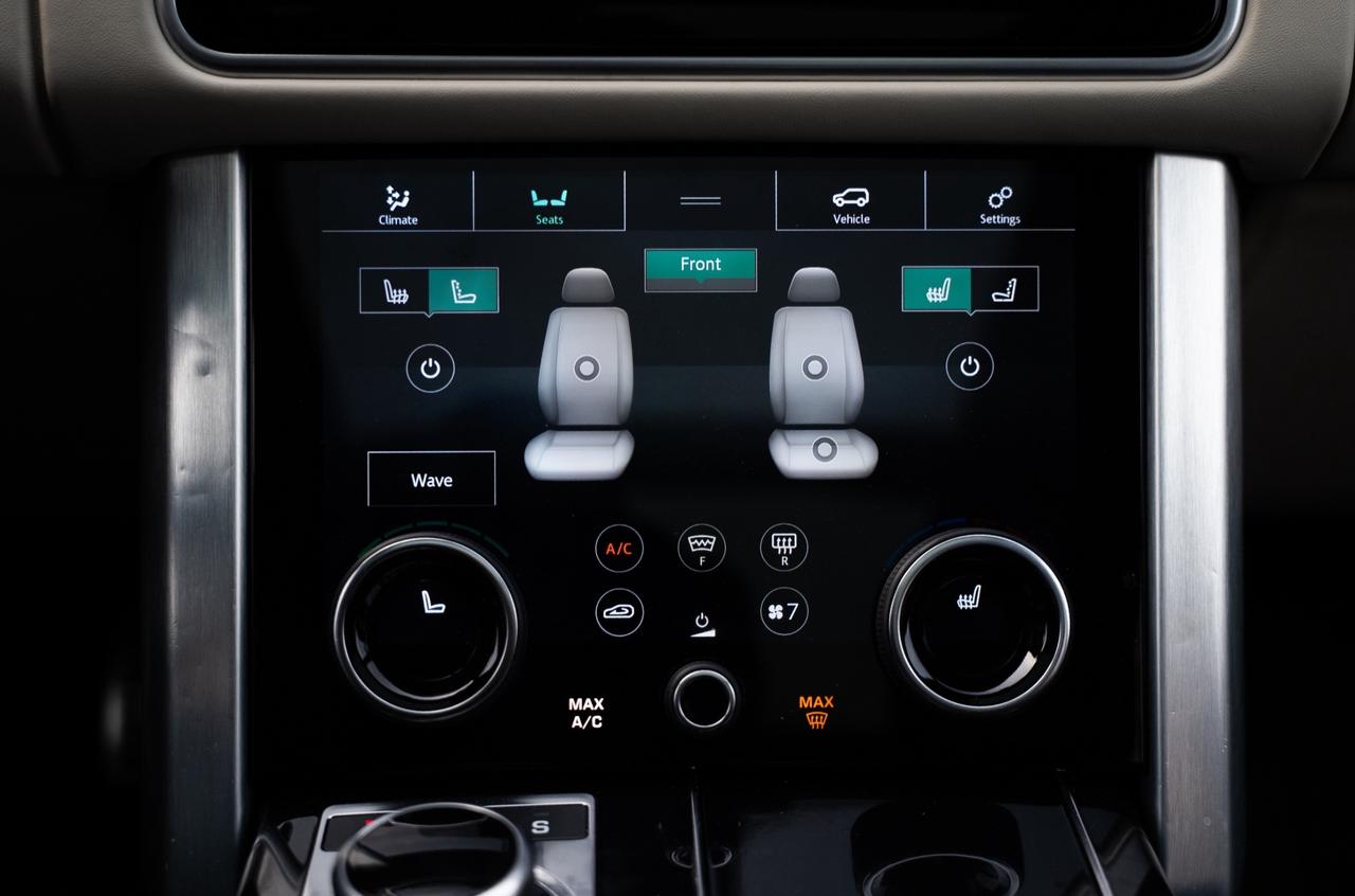 2021 Land Rover Range Rover P525 WESTMINSTER EDITION SWB|CLEAN CAR FAX|LOW KM|HEATED&VENTILATED FRONT SEATS|PANO ROOF|APPLE CARPLAY / ANDROID AUTO|SOFT-CLOSE DOORS| Photo