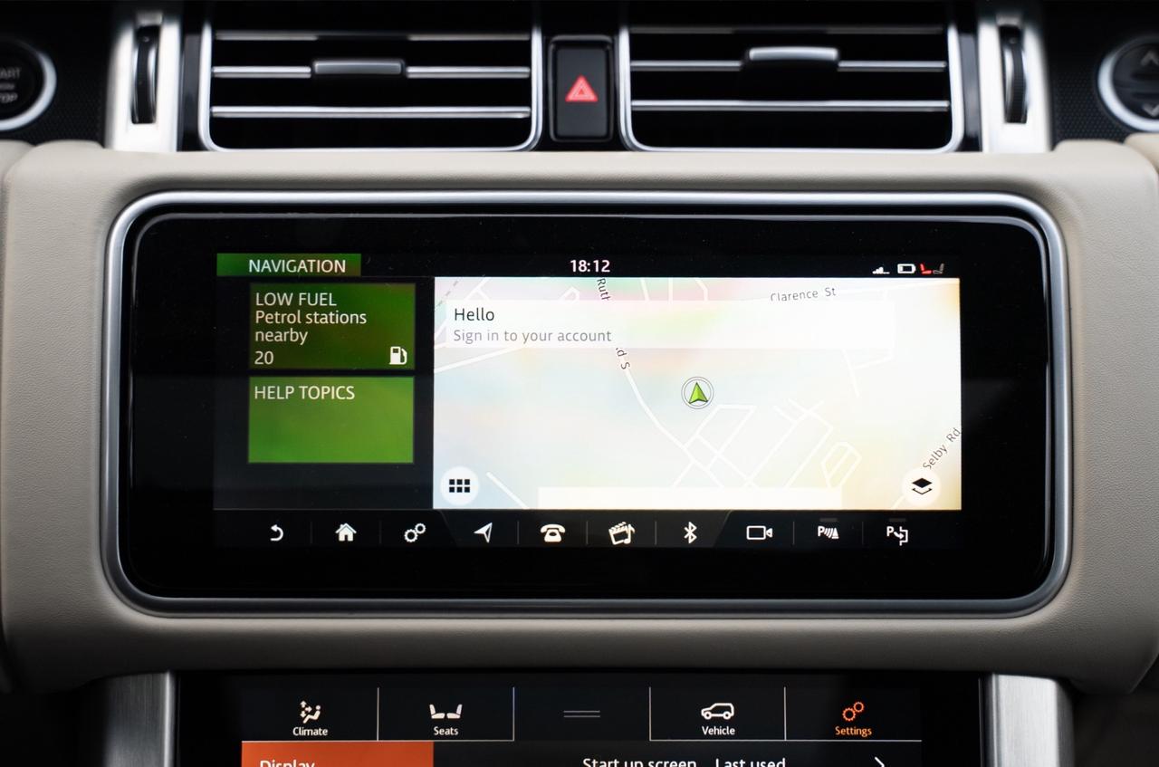 2021 Land Rover Range Rover P525 WESTMINSTER EDITION SWB|CLEAN CAR FAX|LOW KM|HEATED&VENTILATED FRONT SEATS|PANO ROOF|APPLE CARPLAY / ANDROID AUTO|SOFT-CLOSE DOORS| Photo
