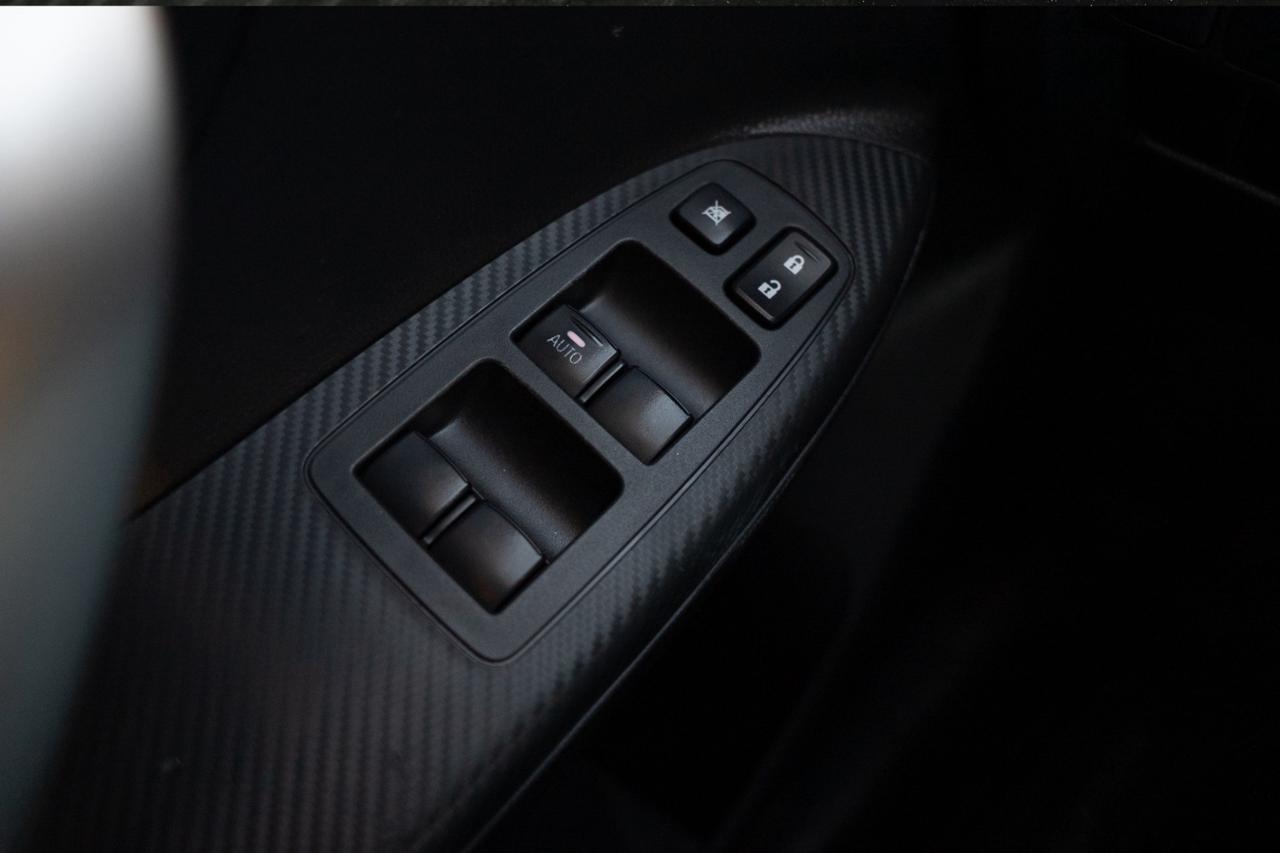 2024 Mitsubishi Eclipse Cross ES S-AWC|APPLE CARPLAY & ANDROID AUTO|GREAT RELIABILITY|BSM|7" TOUCHSCREEN DISPLAY| Photo