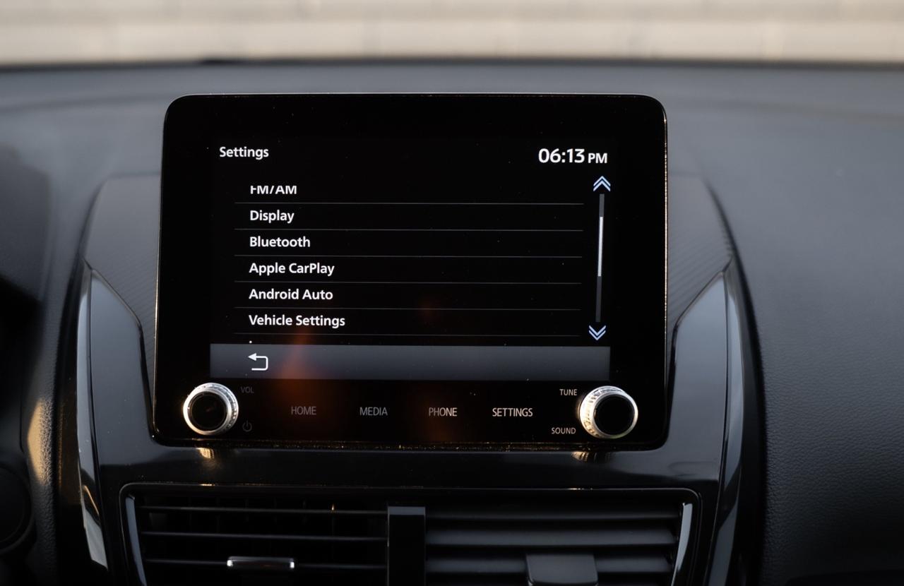 2024 Mitsubishi Eclipse Cross ES S-AWC|APPLE CARPLAY & ANDROID AUTO|GREAT RELIABILITY|BSM|7" TOUCHSCREEN DISPLAY| Photo