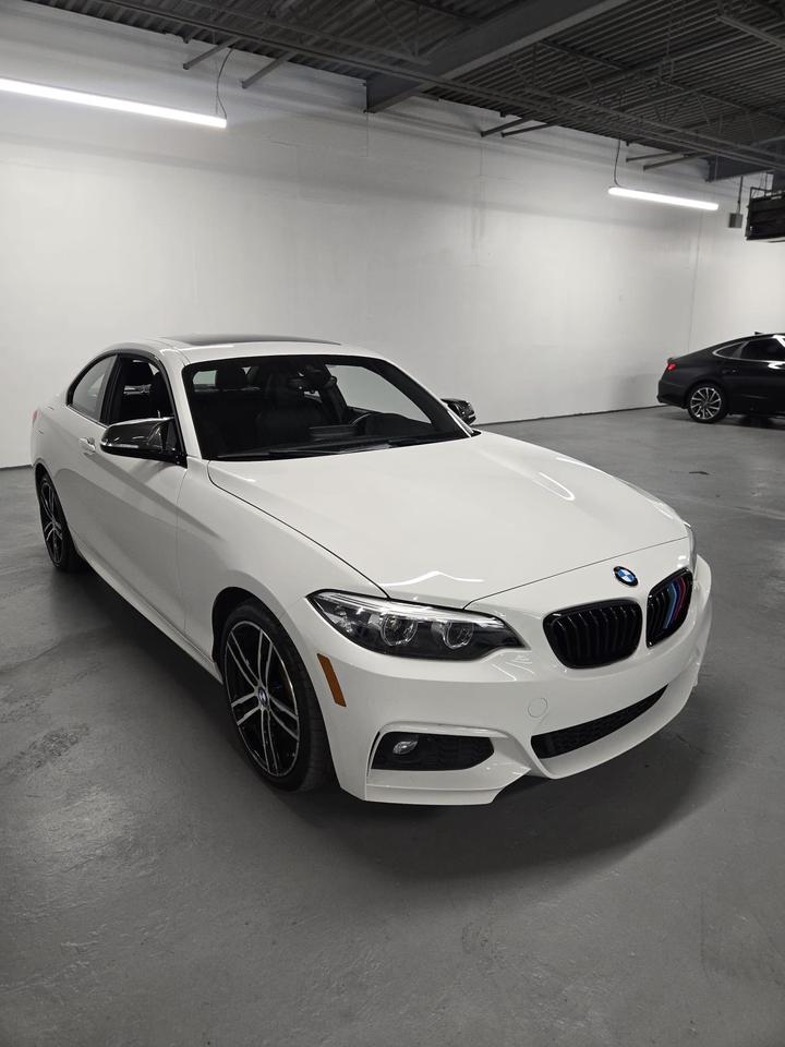 2020 BMW 2 Series 230i xDrive Coupe|CLEAN CAR FAX|TWO KEYS|NAVIGATION SYSTEM|HEATED SEATS|POWER FOLDING MIRRORS|LANE ASSIST| Photo2