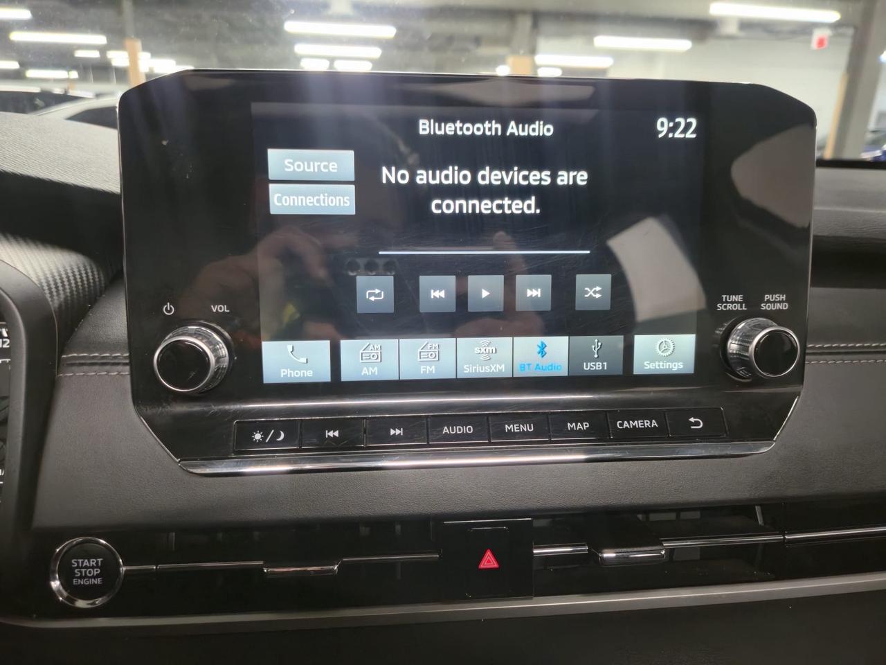 2023 Mitsubishi Outlander S-AWC | One Owner | Dealer Serviced | 7 Passengers Photo