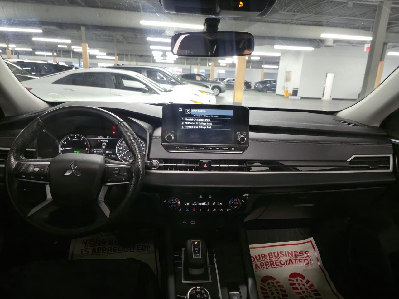 2023 Mitsubishi Outlander S-AWC | One Owner | Dealer Serviced | 7 Passengers Photo