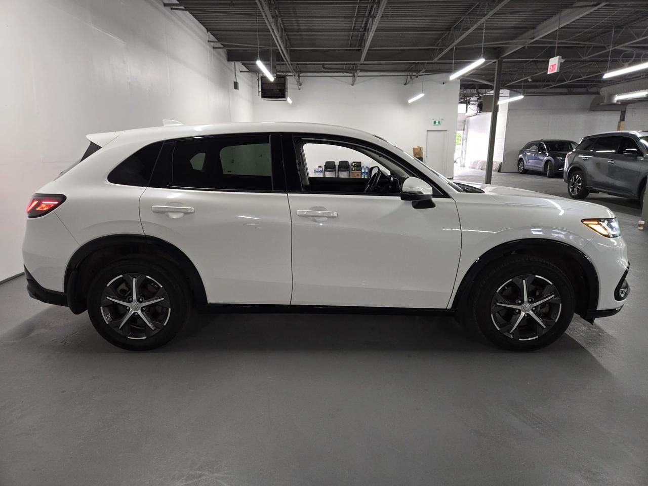 2024 Honda HR-V AWD | One Owner | Clean CARFAX | GREAT Reliability Ratings for 2024 by CARFAX Photo3