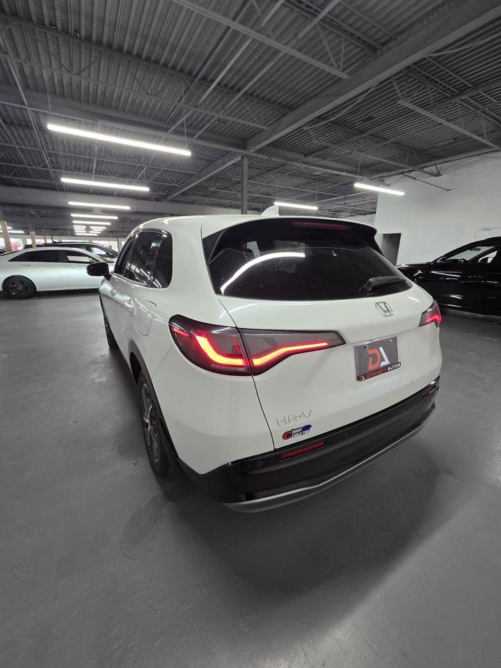 2024 Honda HR-V AWD | One Owner | Clean CARFAX | GREAT Reliability Ratings for 2024 by CARFAX Photo