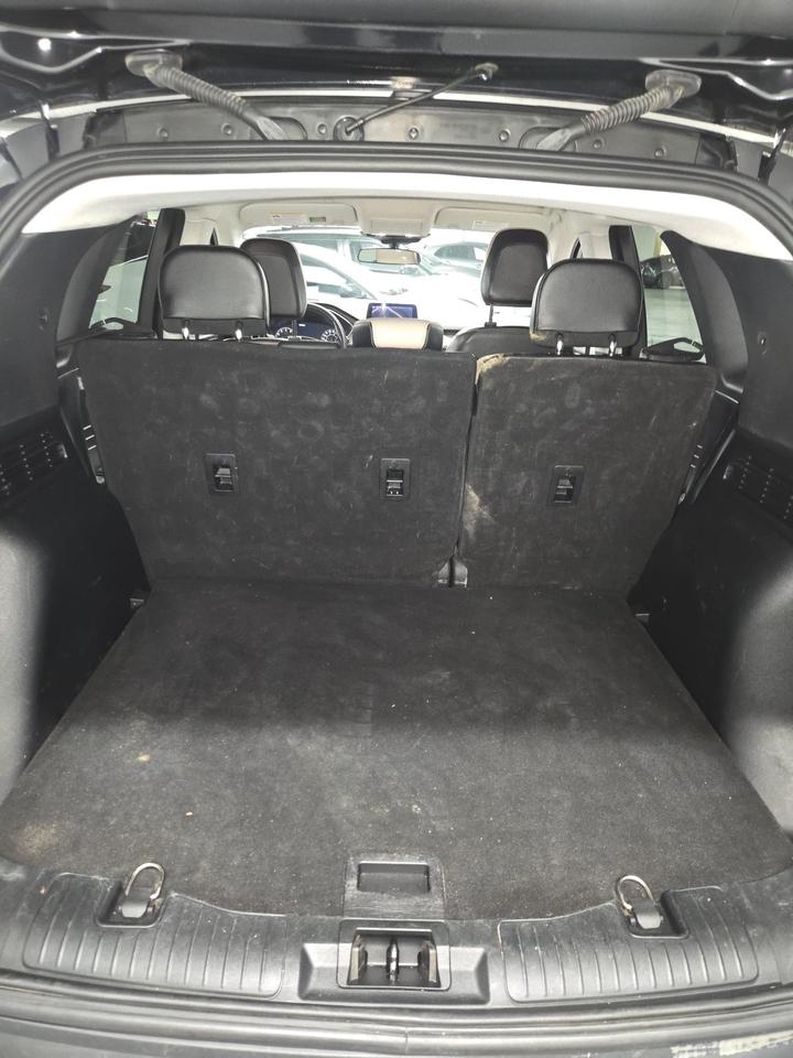 2022 Ford Escape SEL | Clean CARFAX | Dealer Serviced | extra Winter Tires Photo