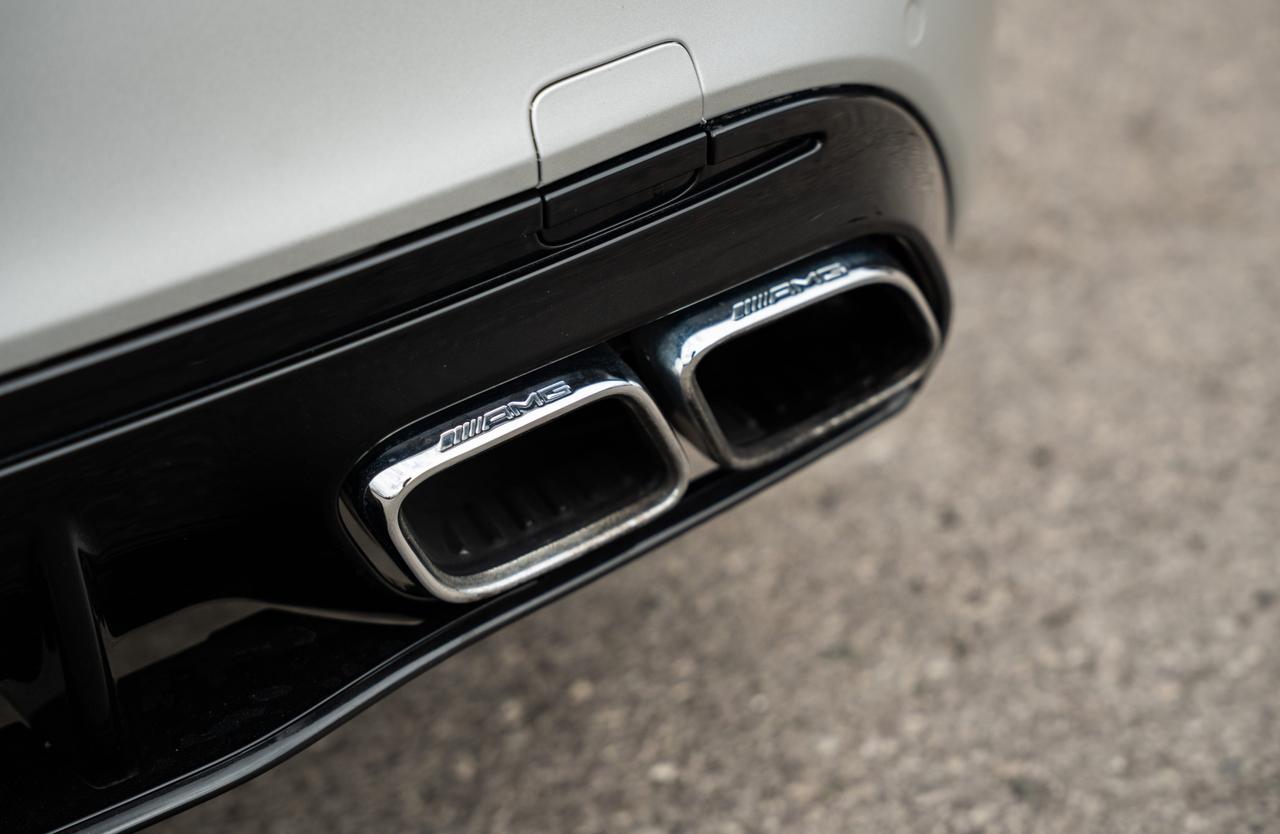 2019 Mercedes-Benz C-Class AMG C 63 S Sedan|4.0L BITURBO V8|AMG SPORT EXHAUST|PANO ROOF|BURMESTER PREMIUM SOUND SYSTEM| Photo