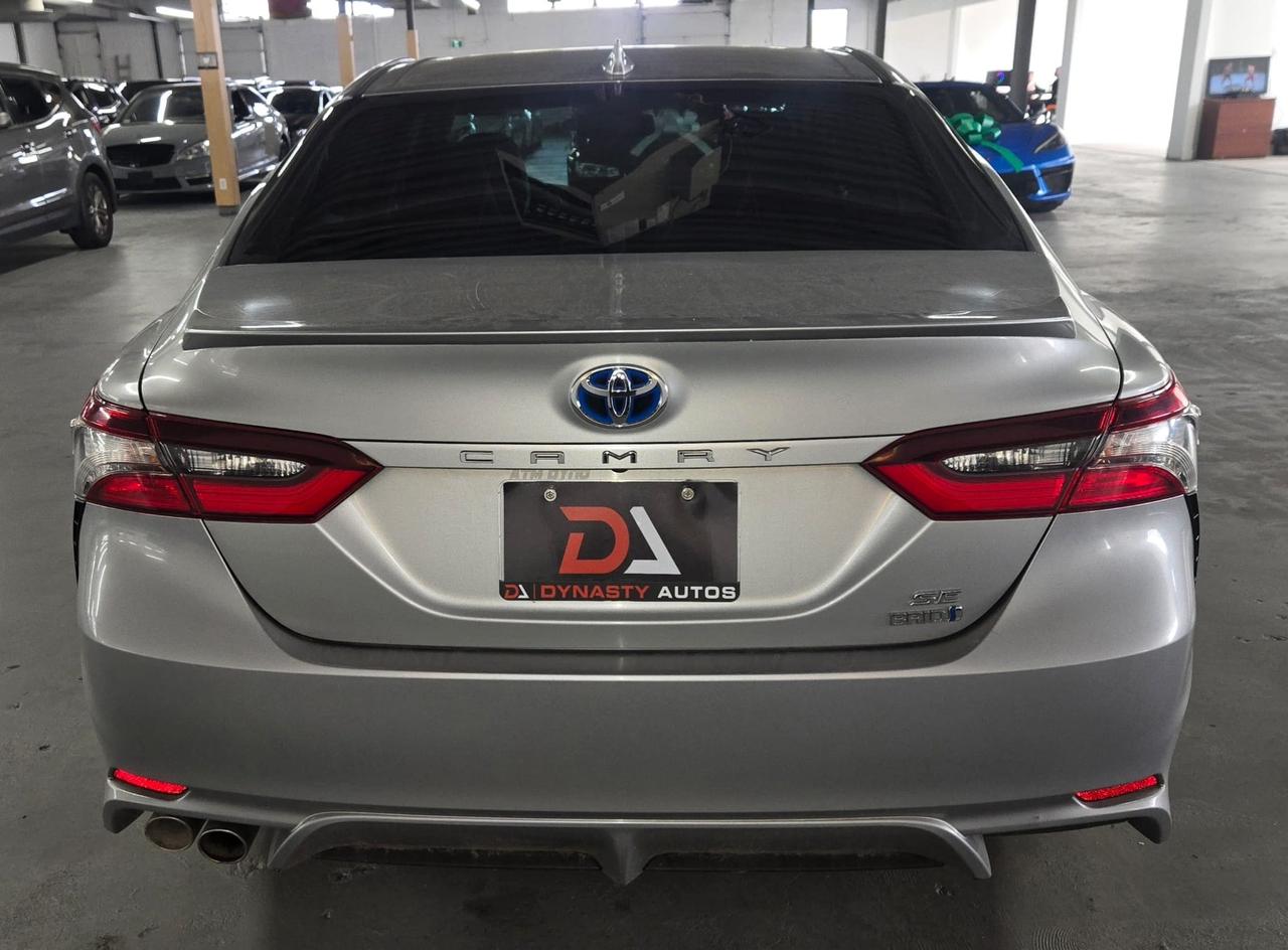 2021 Toyota Camry Hybrid SE Auto|CLEAN CAR FAX|BSM|SUN ROOF|LANE ASSIST|LEATHER SEATS|HEATED STEERING WHEEL|HEATED FRONT SEATS| Photo