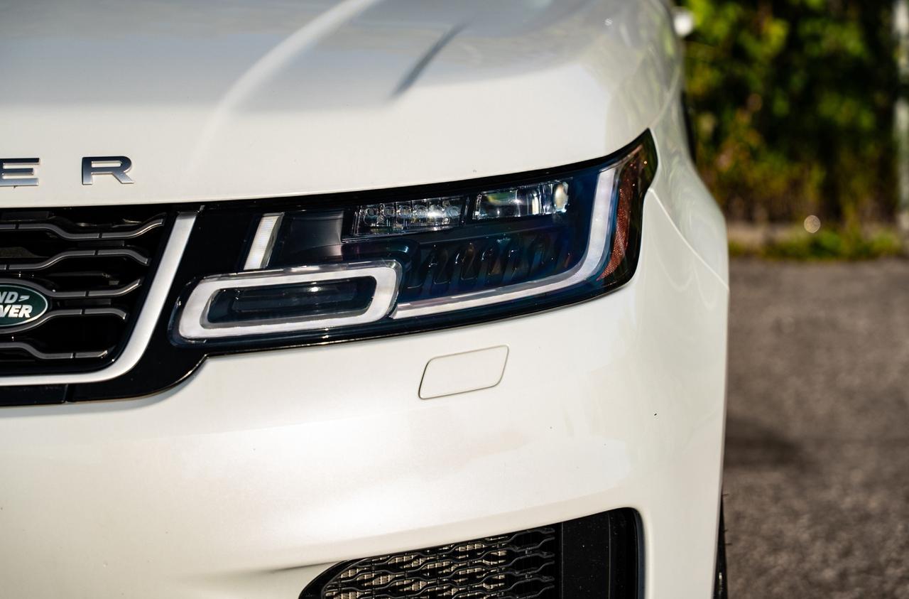2022 Land Rover Range Rover Sport MHEV SE|CLEAN CAR FAX|PANO ROOF|BSM|AIR SUSPENSION|HEATED STEERING WHEEL|FRONT&REAR HEATED SEATS| Photo