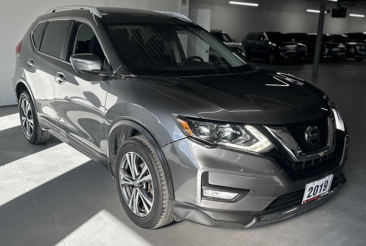 2019 Nissan Rogue SV | AWD |CLEAN CARFAX|PANO ROOF|HEATED STEERING WHEEL|ADAPTIVE CRUISE CONTROL|NAVIGATION|APPLE CARPLAY|POWER TAILGATE| Photo