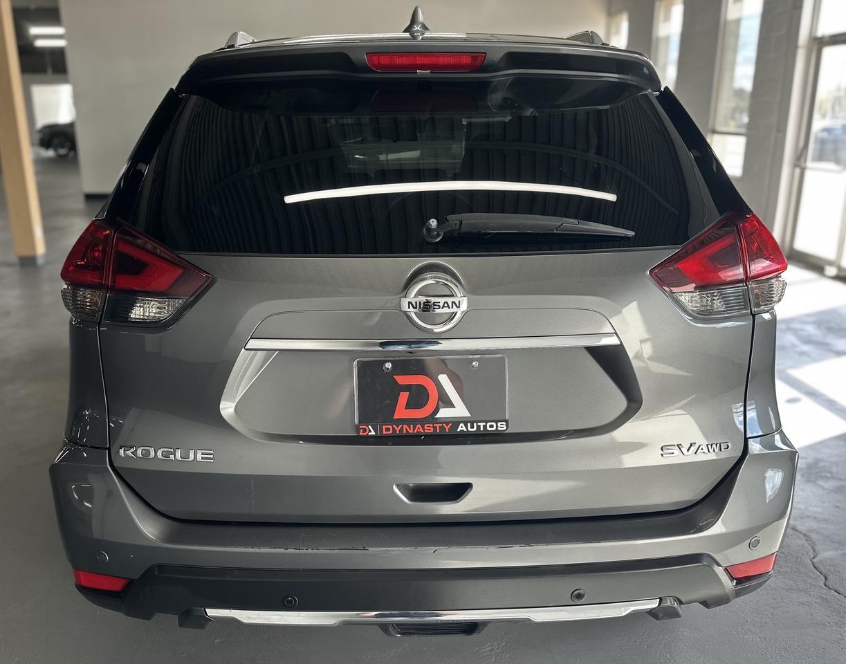 2019 Nissan Rogue SV | AWD |CLEAN CARFAX|PANO ROOF|HEATED STEERING WHEEL|ADAPTIVE CRUISE CONTROL|NAVIGATION|APPLE CARPLAY|POWER TAILGATE| Photo