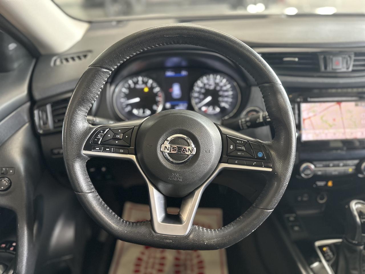 2019 Nissan Rogue SV | AWD |CLEAN CARFAX|PANO ROOF|HEATED STEERING WHEEL|ADAPTIVE CRUISE CONTROL|NAVIGATION|APPLE CARPLAY|POWER TAILGATE| Photo