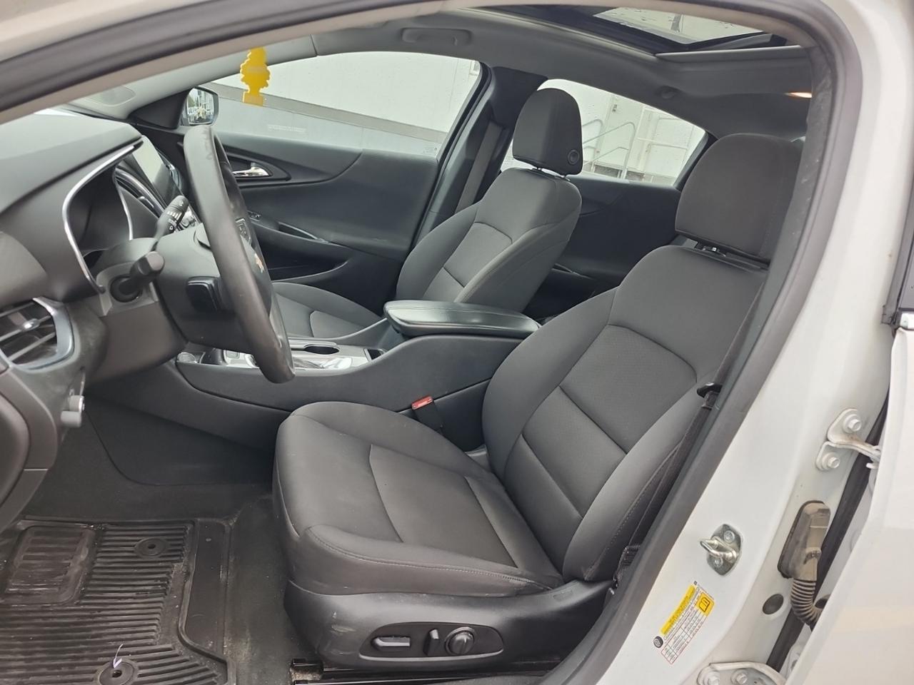 2020 Chevrolet Malibu 4dr Sdn LT|CLEAN CAR FAX|PANO ROOF|TPMS|REMOTE STARTER| Photo