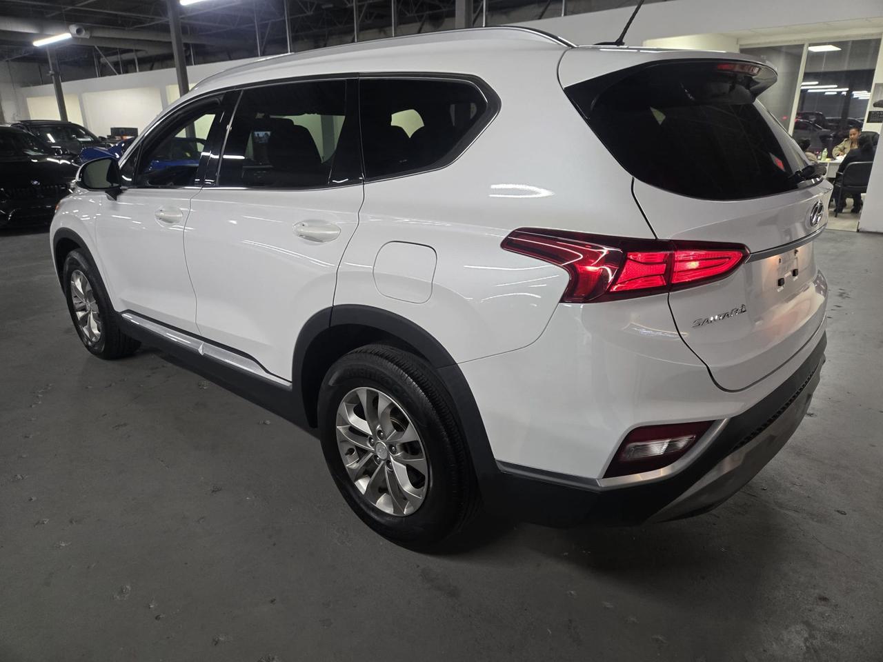 2020 Hyundai Santa Fe SE 2.4L Essential FWD|CLEAN CAR FAX|HEATED SEATS|HEATED STEERING WHEEL|APPLE CARPLAY / ANDROID AUTO| Photo